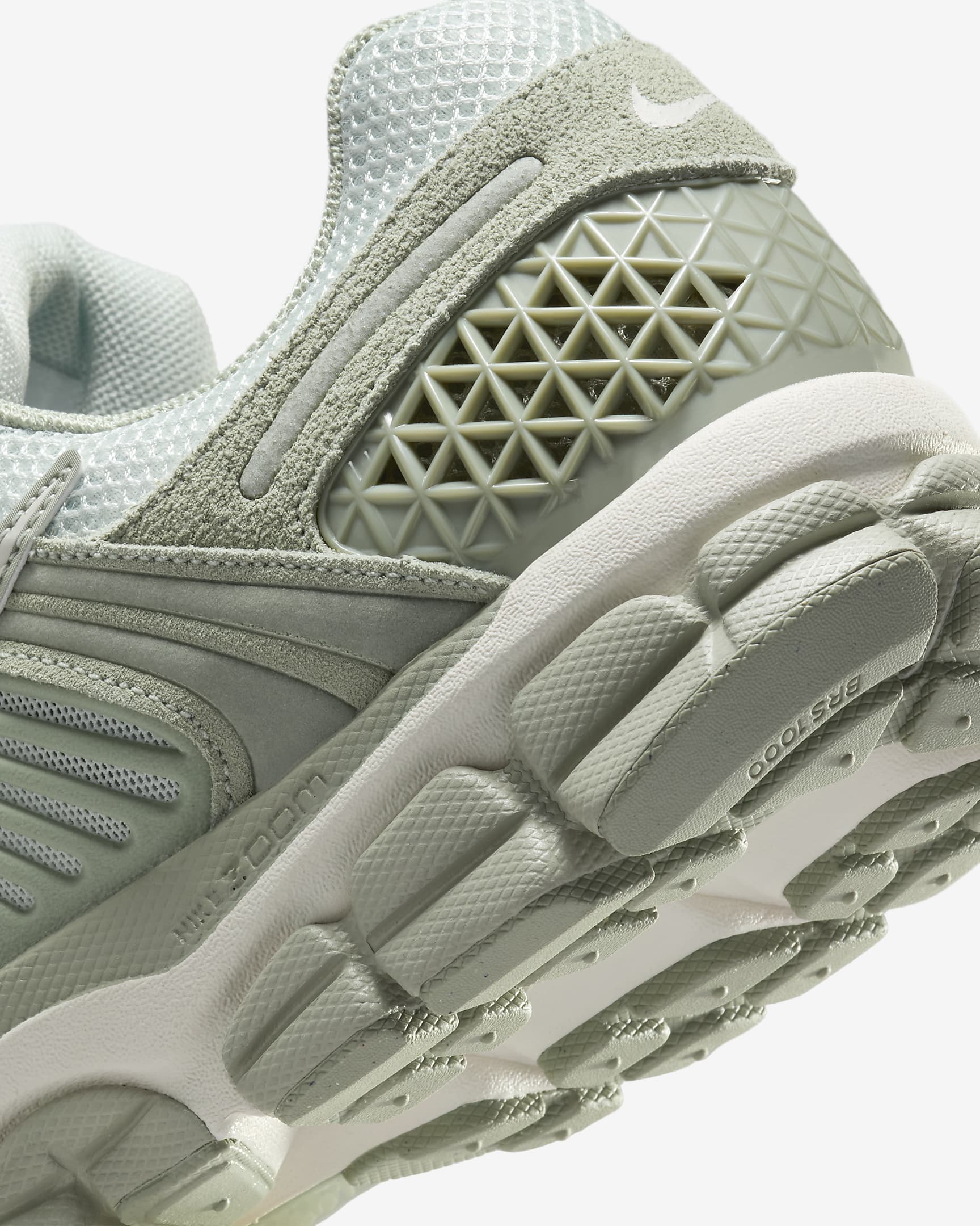 Nike Zoom Vomero 5 Jade