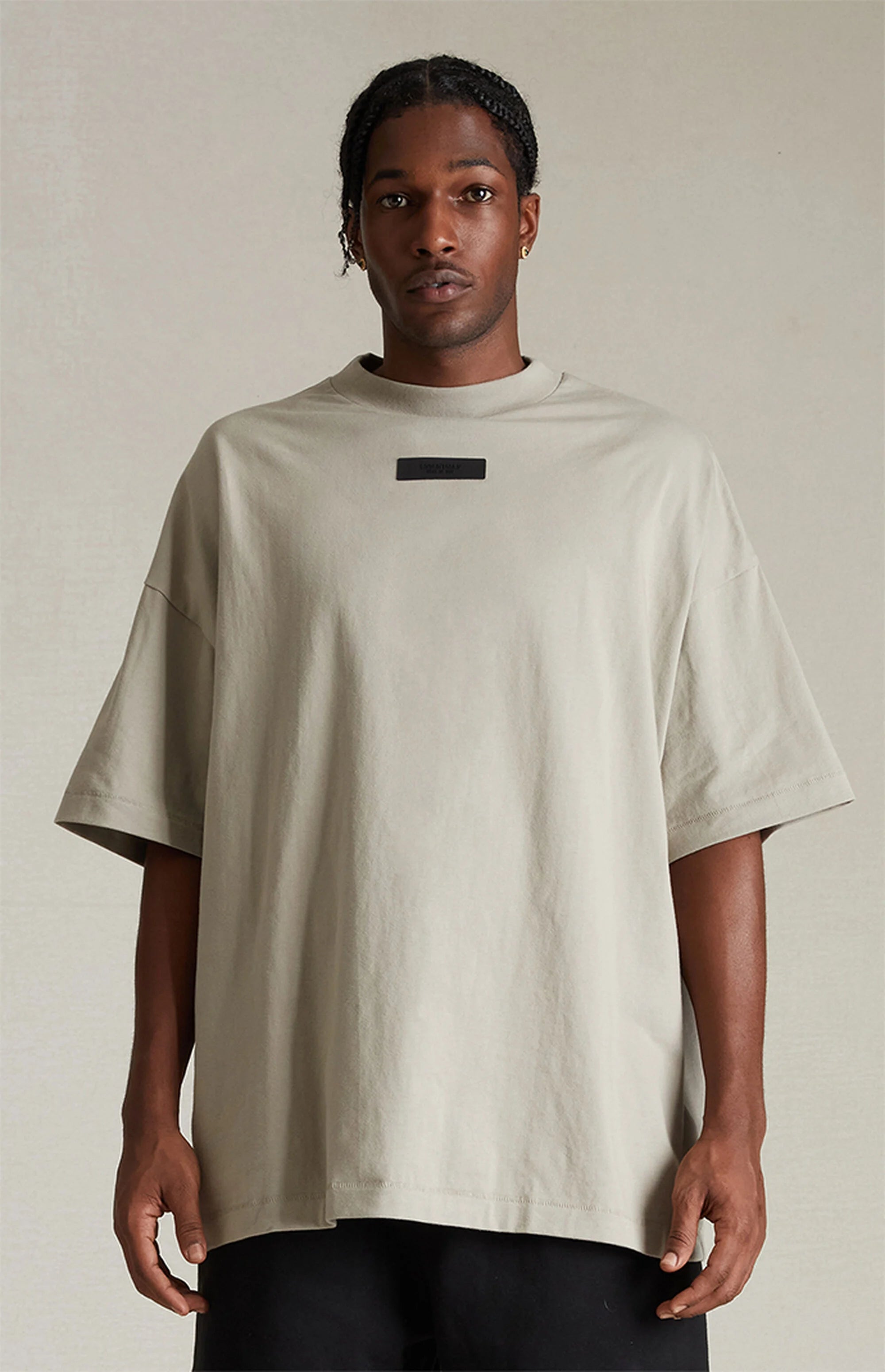 Camiseta con el sello Fear of God Essentials